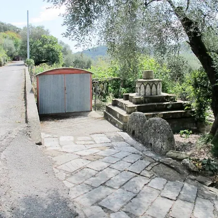 Locazione Turistica Ca' Di Nonni Holiday home Diano Borello